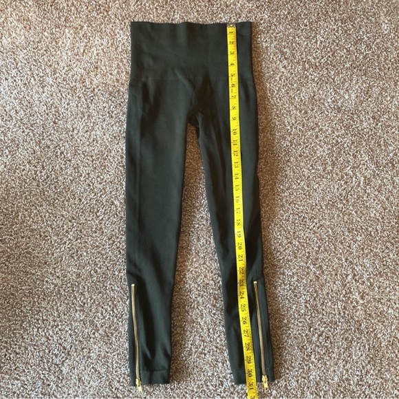 SPANX Olive Green Leggings - Picture 5 of 8